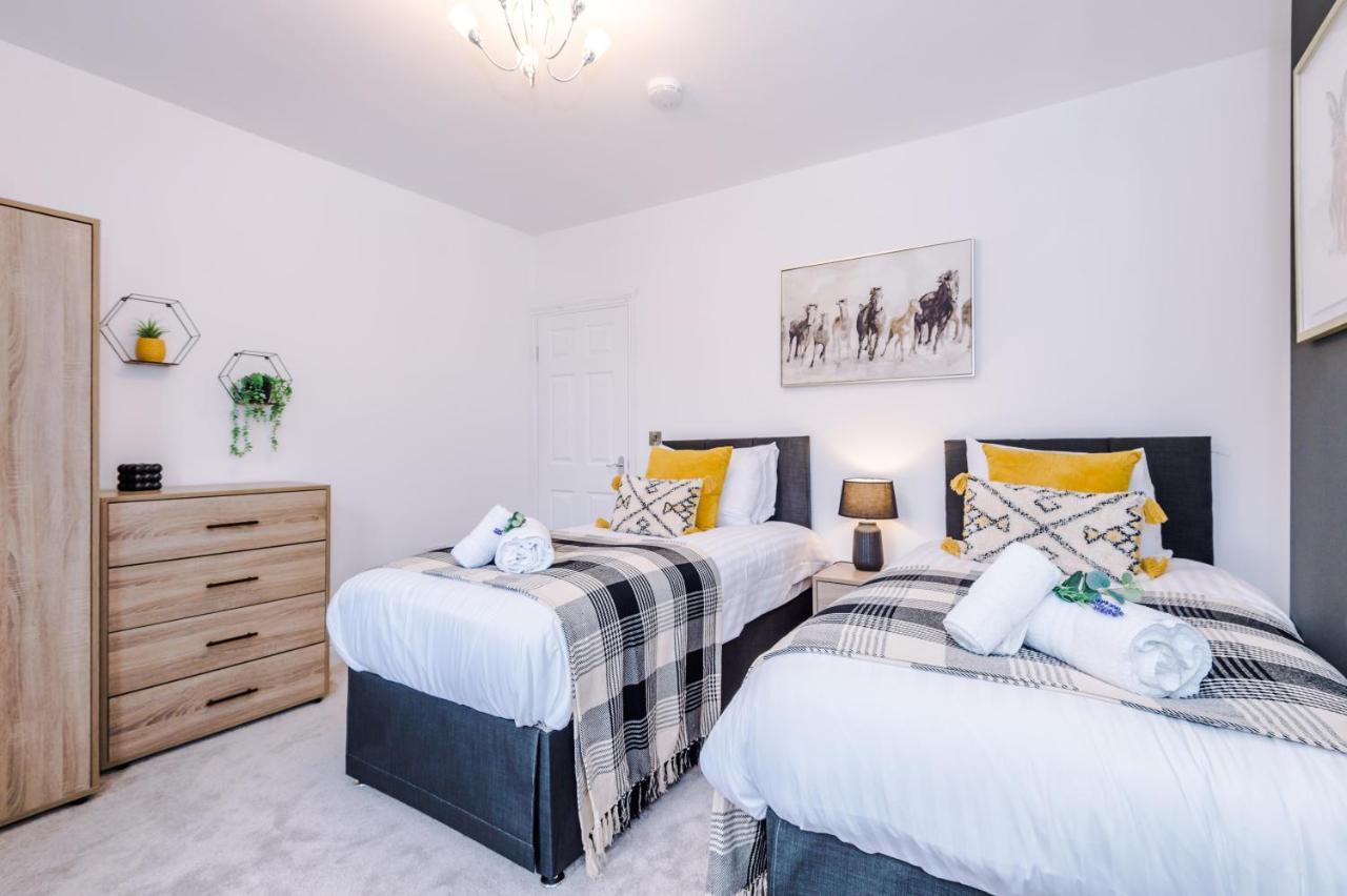 Stunning 3-Bed Home In Nantwich By 53 Degrees Property - Amazing Location, Ideal For Groups - Sleeps 6 Esterno foto